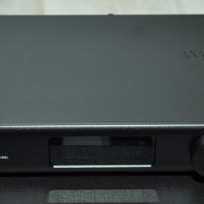 Phụ kiện chống rung: Chân đinh, kệ gỗ cho ampli Suca Audio và DAC Topping