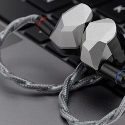 Tai nghe In Ear Flagship 2025 xu hướng tuning mới của Moondrop và các hãng hi end